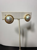 Pearl dome clips