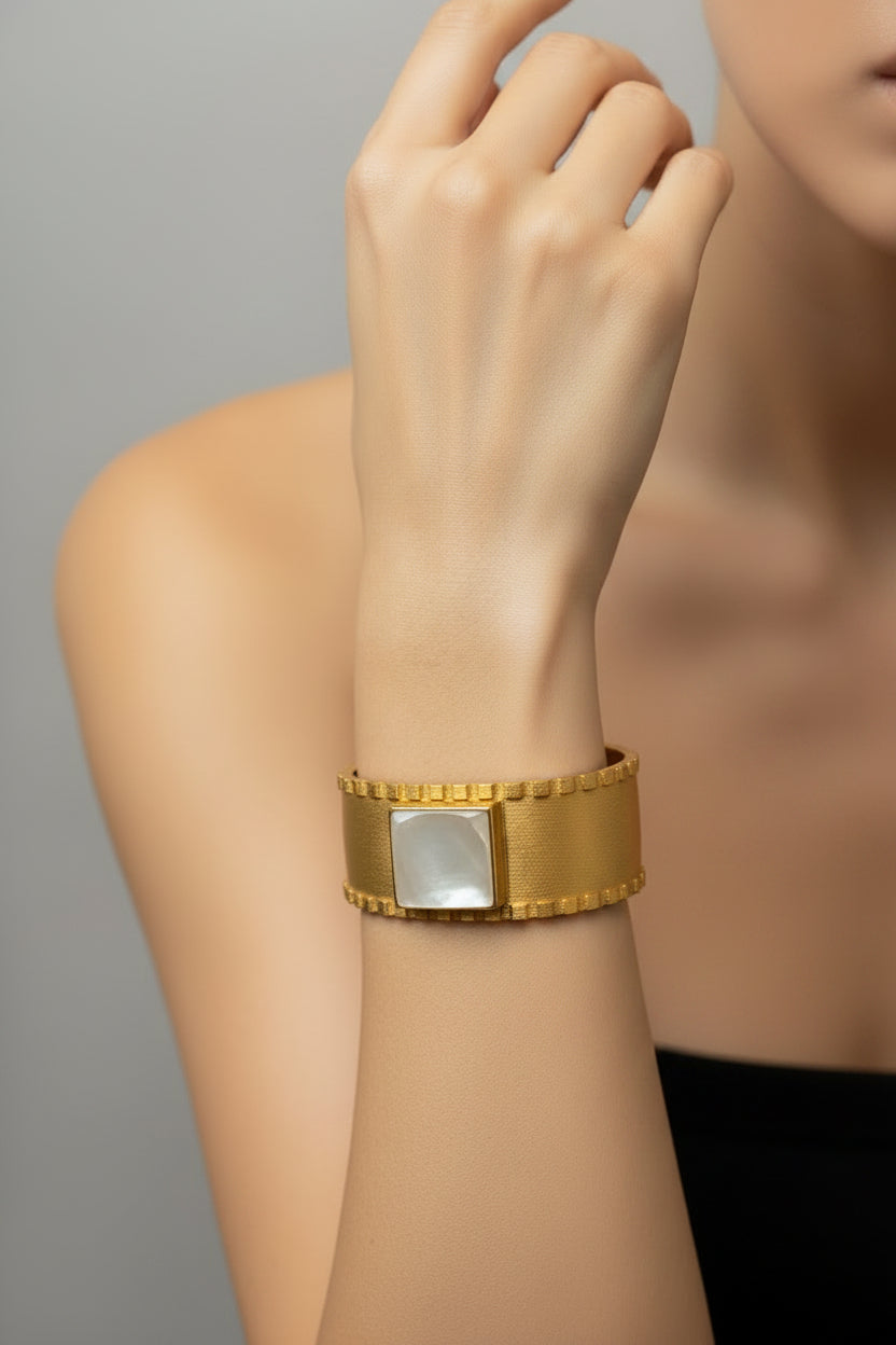 24K Gold Mother-of-Pearl Square Stone Bracelet