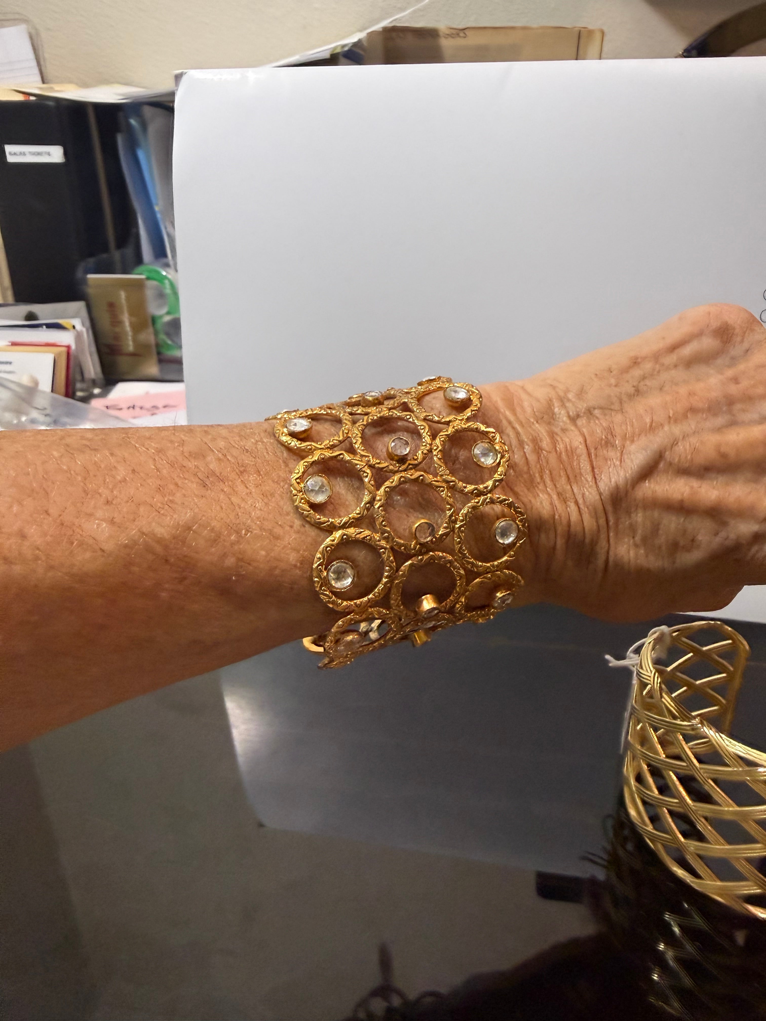 Multi circle bracelet